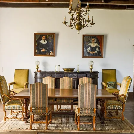 Chateau De And 別荘