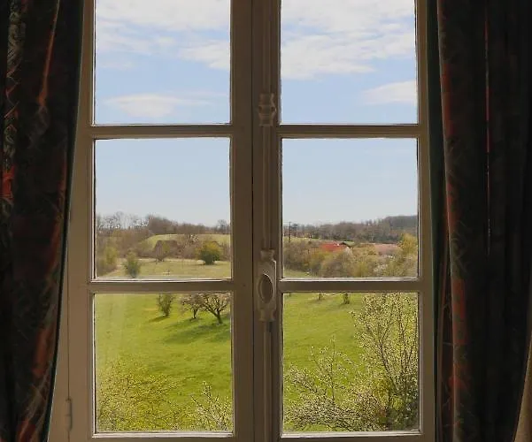 Chateau De And Béduer