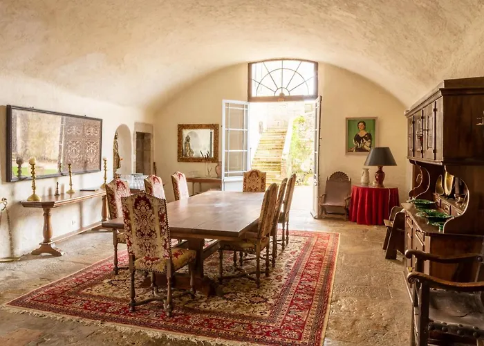 Chateau De And * Béduer