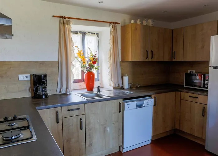 Chateau De And 펜션 Béduer