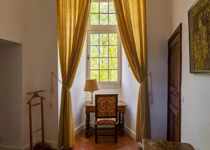 Chateau De And Béduer